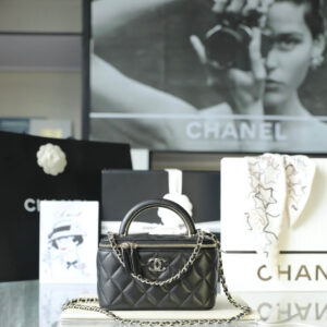 Chanel Vanity Com Corrente black